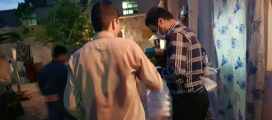 غذای گرم برای نیازمندان